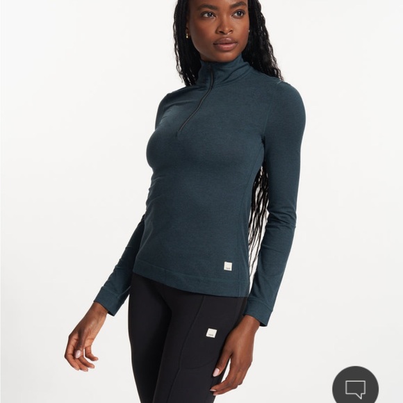Vuori Tops - Brand new , never worn Vuori ever green color pull over/ half zip.